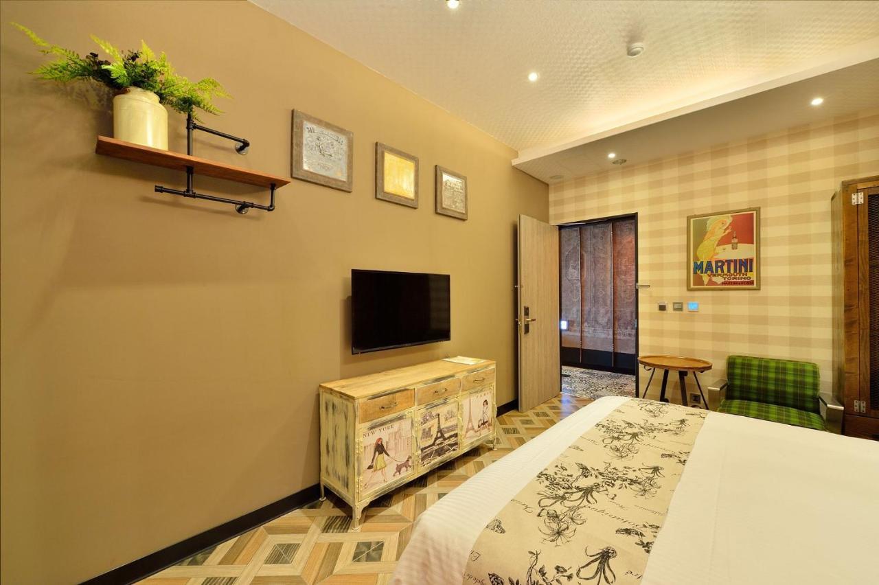 Smokey Joe'S Apartment Kaohsiung Zewnętrze zdjęcie